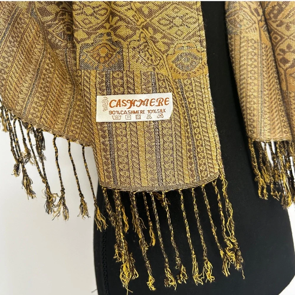 N/A luxurious pashmina